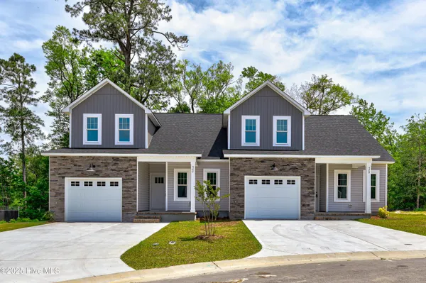 $275,000 | 552 Timbercrest Circle, Bolivia, NC 28422