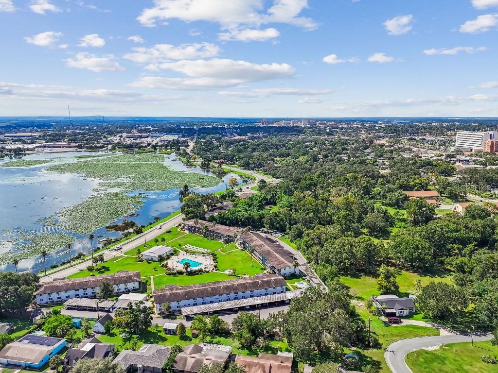 1600 West Lake Parker Drive, Unit B22 Lakeland, FL 33805 - Photo 25 of 26 an aerial view of a city