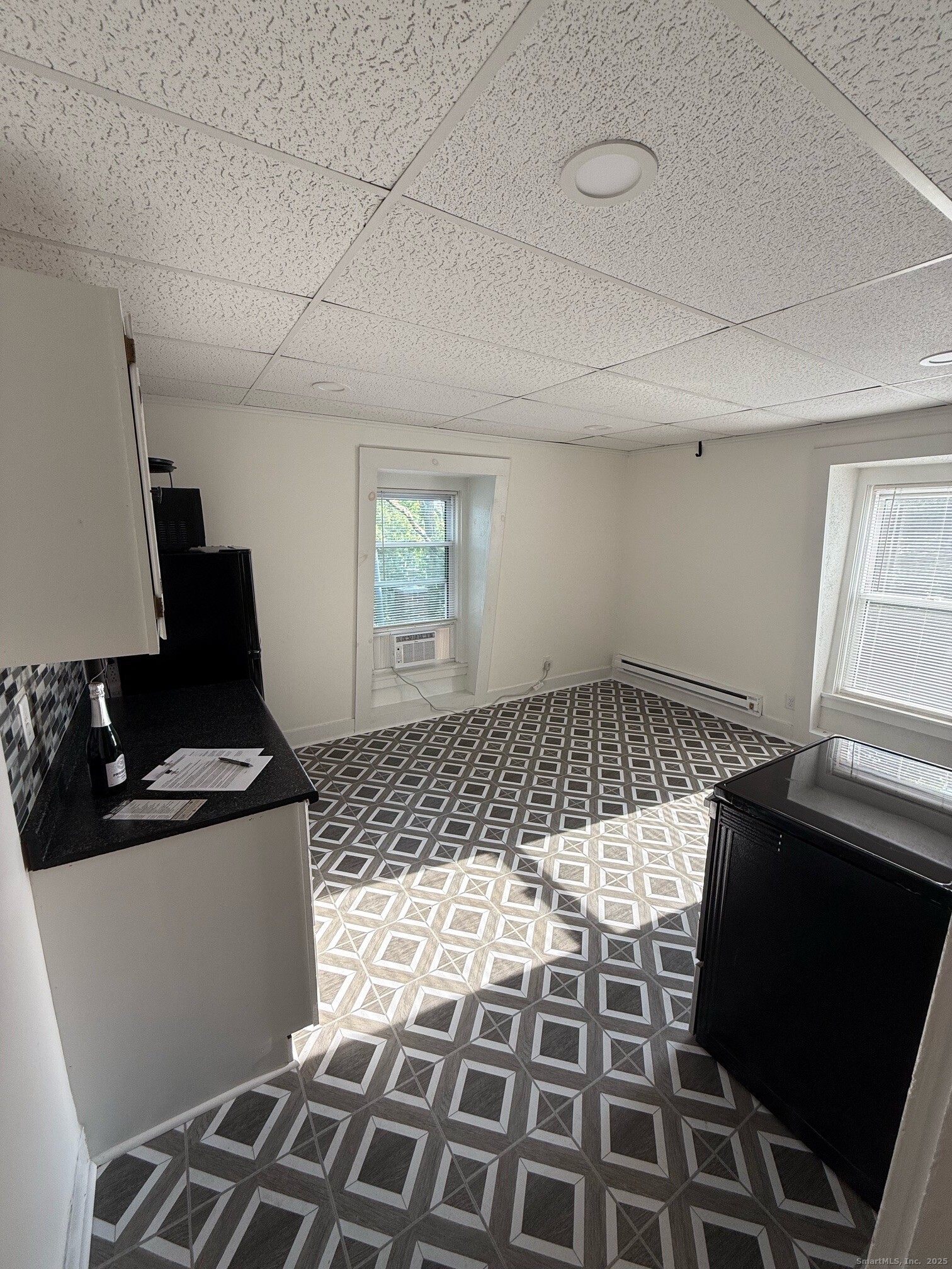 16 Wilkinson Street Putnam, CT 06260 - Photo 19 of 35 3rd floor unit