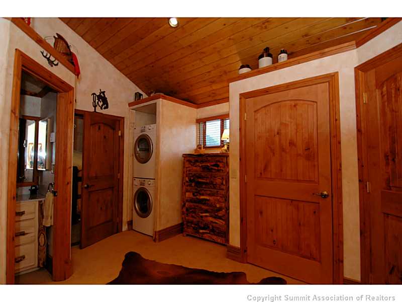 19 West Hansen Road Keystone, CO 80435 - Photo 19 of 25 Master Bedroom. A convenient washer and dryer.
