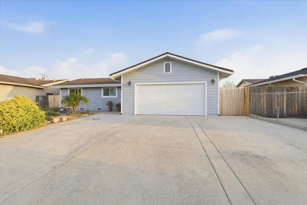 $480,000 | 7442 Winkley Way, Sacramento, CA 95822