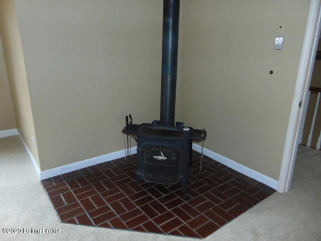 17517 Pope Dale Road Louisville, KY 40245 - Photo 19 of 32 DSC04237