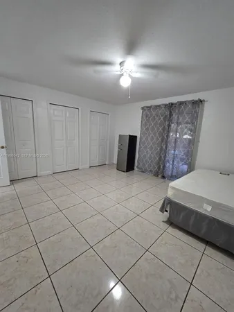 $950 | Seapines, Homestead, FL 33033