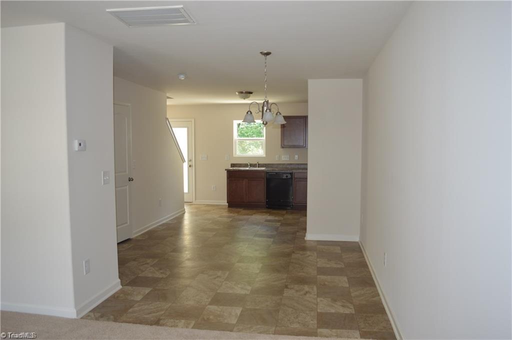 425 Sandybrooke Drive High Point, NC 27265 - Photo 5 of 22