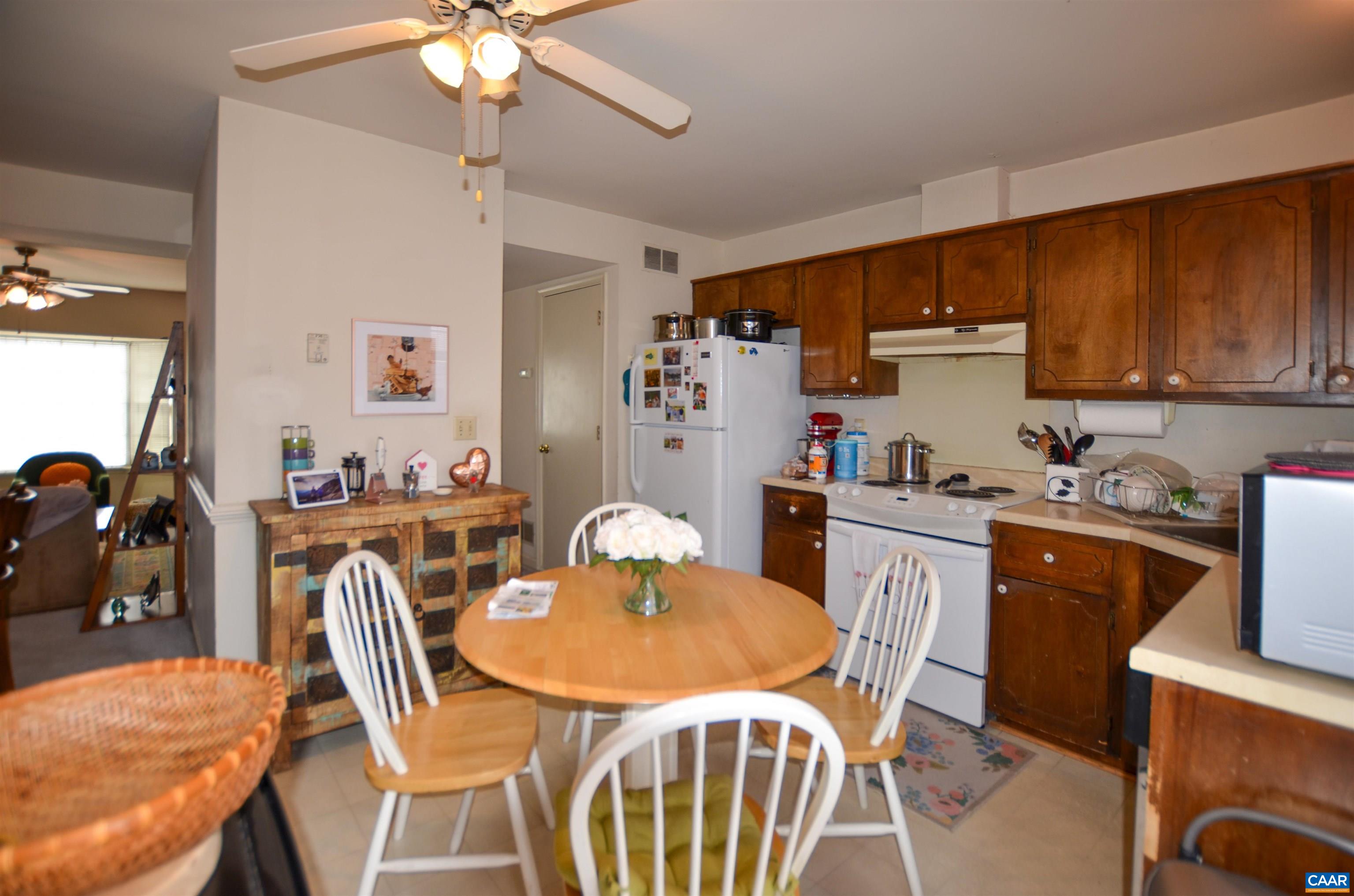 1594 Cool Spring Road Charlottesville, VA 22901 - Photo 8 of 26