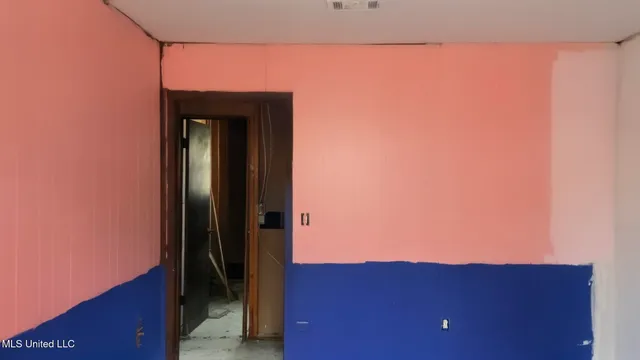 $60,000 | 564 Virgin Mary Road, Camden, MS 39045