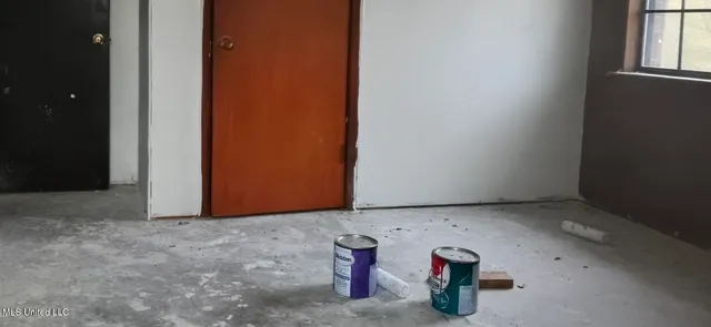 $60,000 | 564 Virgin Mary Road, Camden, MS 39045