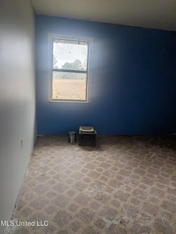 $50,000 | 564 Virgin Mary Road, Camden, MS 39045