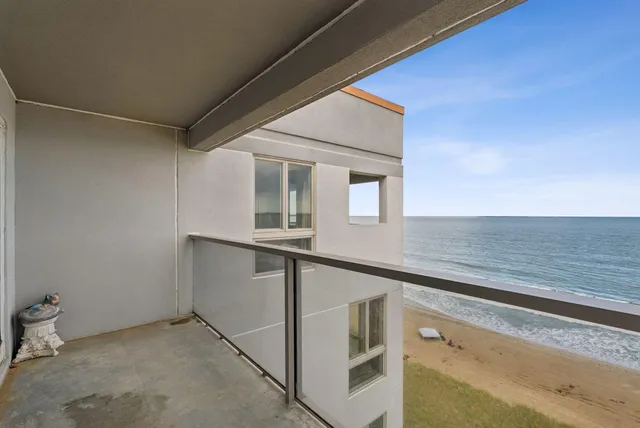 $965,000 | 31 East Grand Avenue, Unit 83, Old Orchard Beach, ME 04064