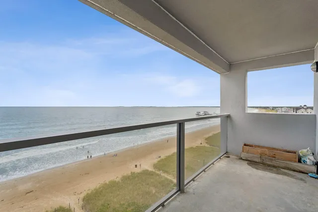 $965,000 | 31 East Grand Avenue, Unit 83, Old Orchard Beach, ME 04064