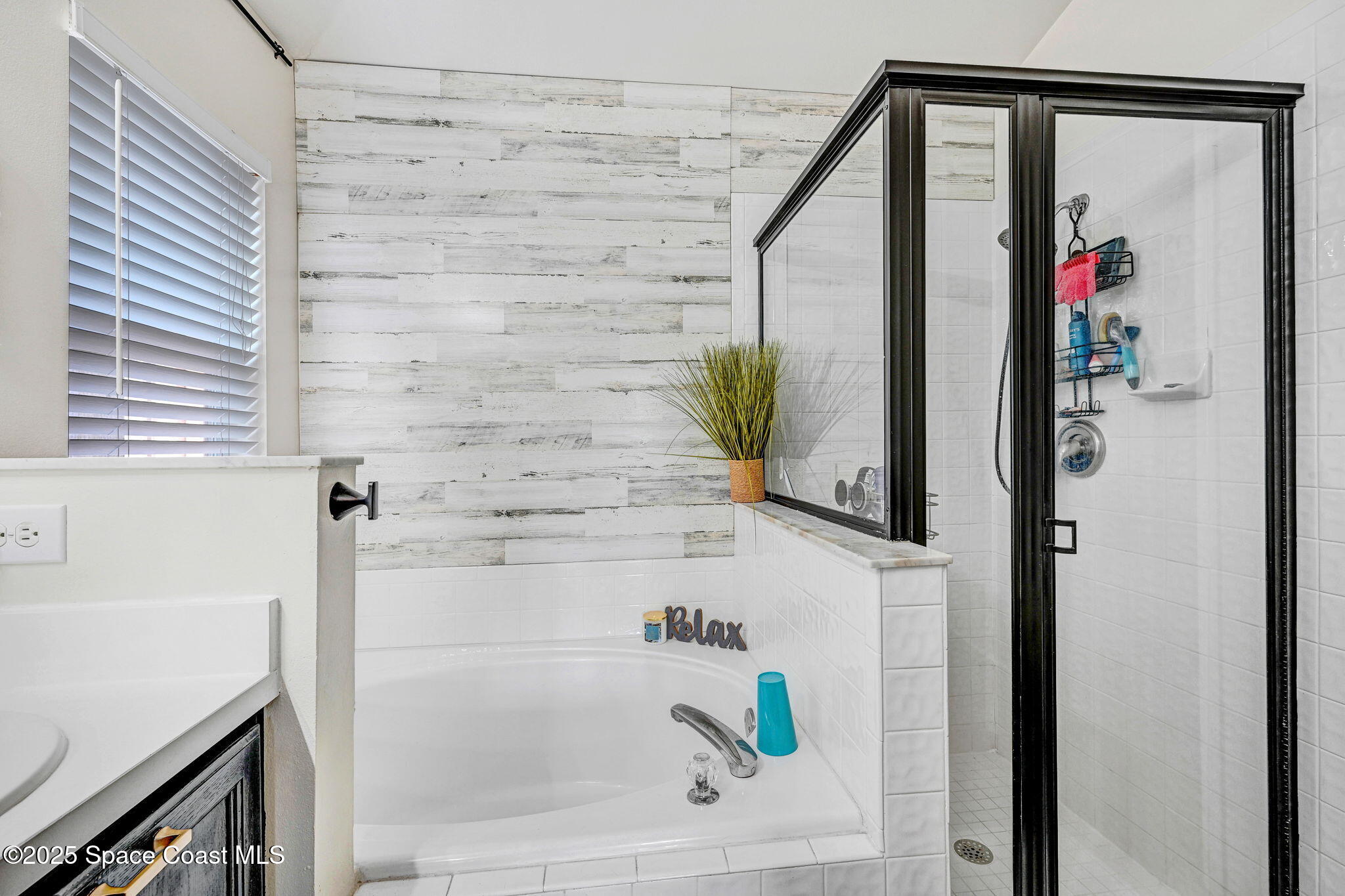 2015 Blue Ridge Avenue Melbourne, FL 32935 - Photo 25 of 46 DSC_4306