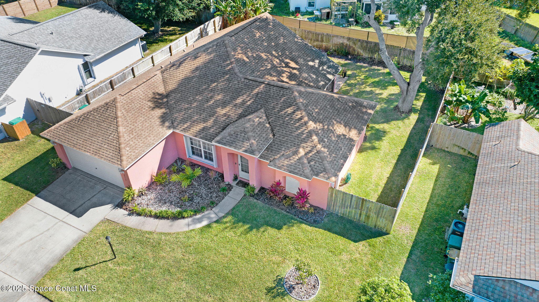 2015 Blue Ridge Avenue Melbourne, FL 32935 - Photo 40 of 46 DJI_20251120130824_0016_D