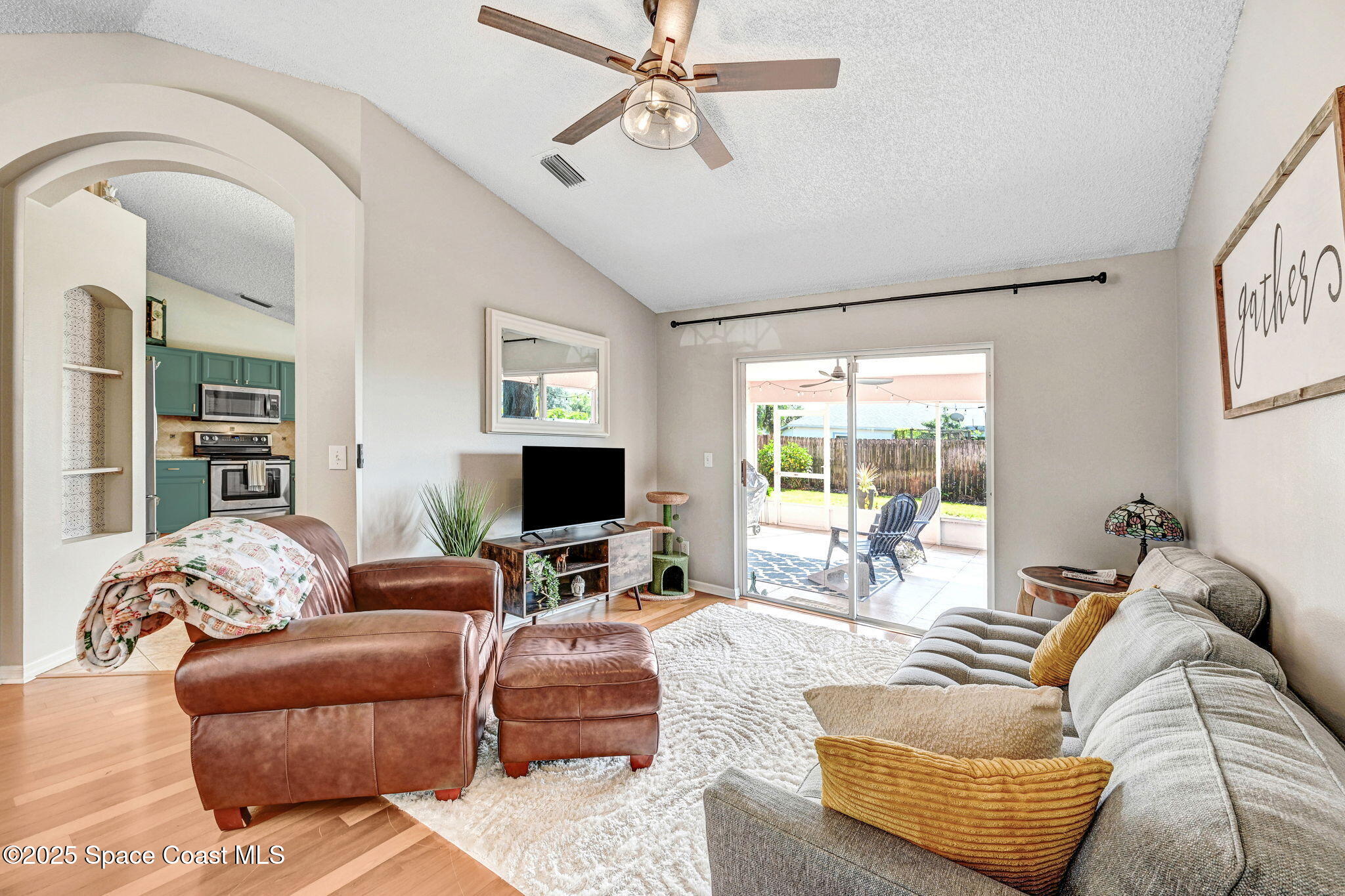 2015 Blue Ridge Avenue Melbourne, FL 32935 - Photo 8 of 46 DSC_4225