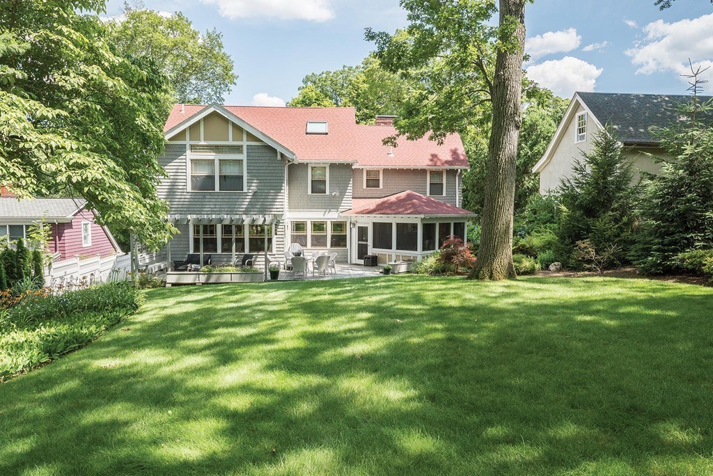 65 Upland Road Waban, MA 02468 - Photo 15 of 16