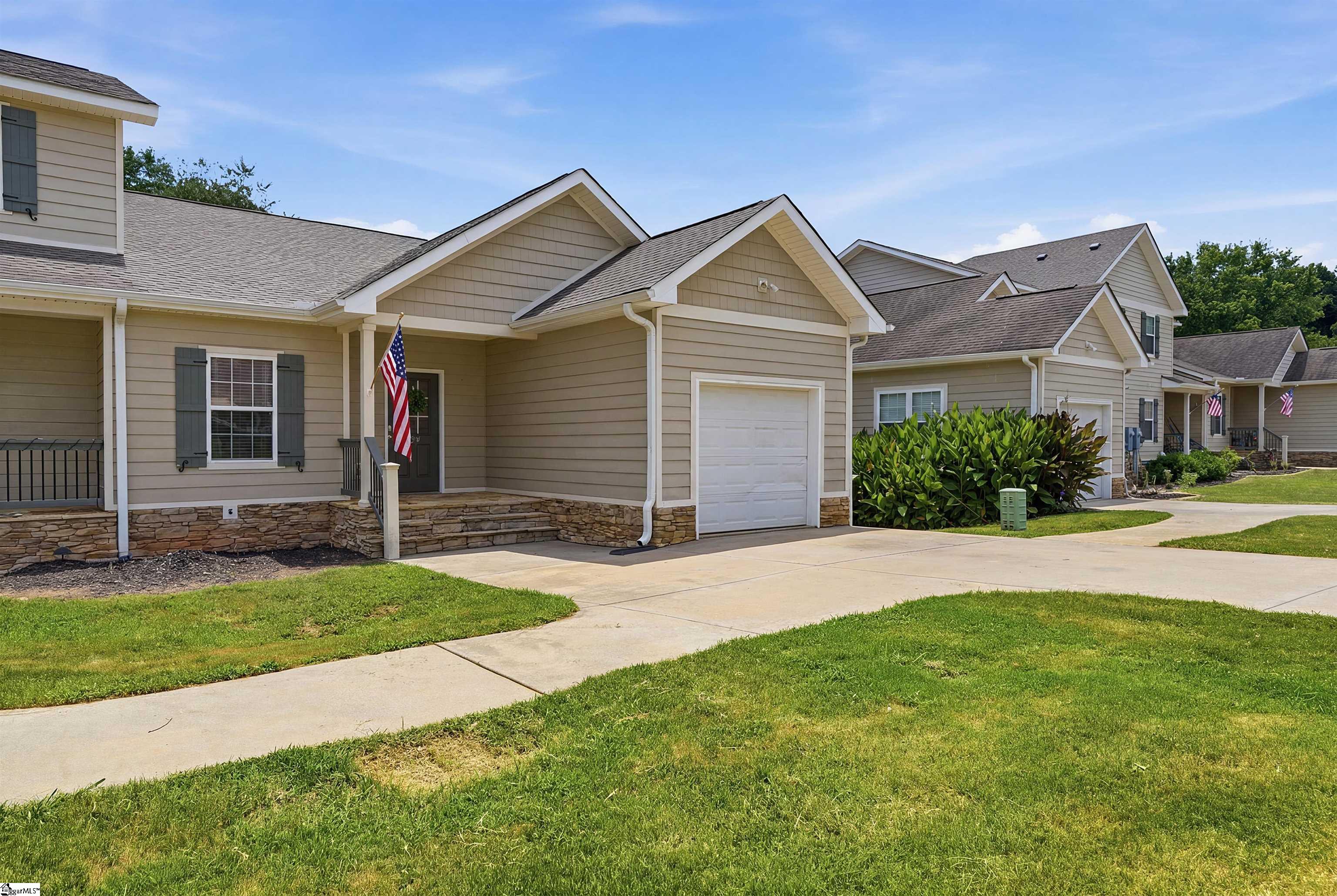 523 East Perkins Creek Road Seneca, SC 29678 - Photo 2 of 30 Gallery Image 2