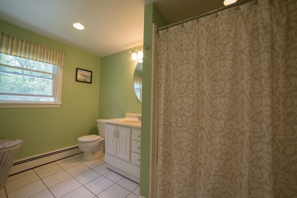 10 Stacey Road Norfolk, MA 02056 - Photo 13 of 30 Gallery Image 13
