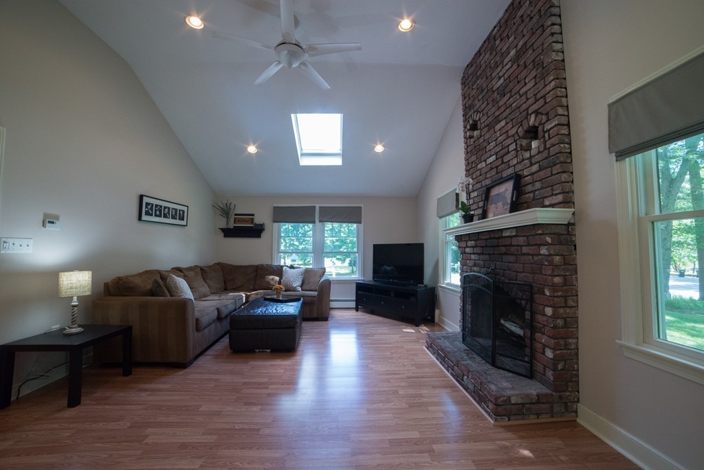 10 Stacey Road Norfolk, MA 02056 - Photo 15 of 30 Gallery Image 15