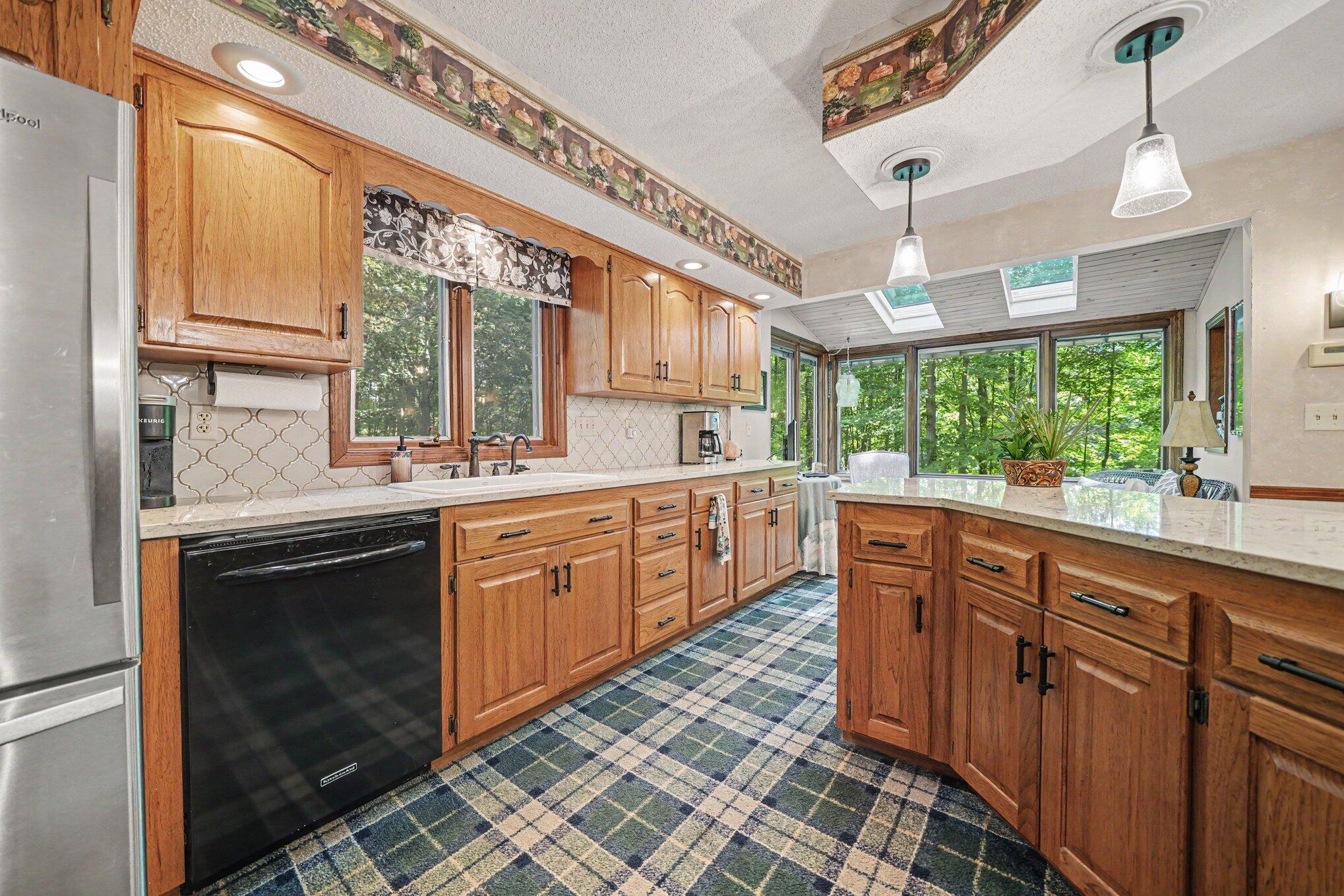 2913 Grange Road Berrien Springs, MI 49103 - Photo 6 of 36 012_file_7408