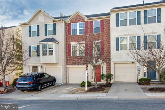 $459,000 | 7217 Maidstone Place, Unit 209, Elkridge, MD 21075