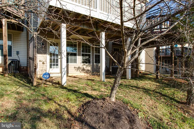 $459,000 | 7217 Maidstone Place, Unit 209, Elkridge, MD 21075