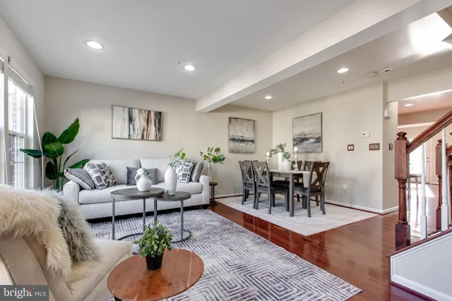 $459,000 | 7217 Maidstone Place, Unit 209, Elkridge, MD 21075