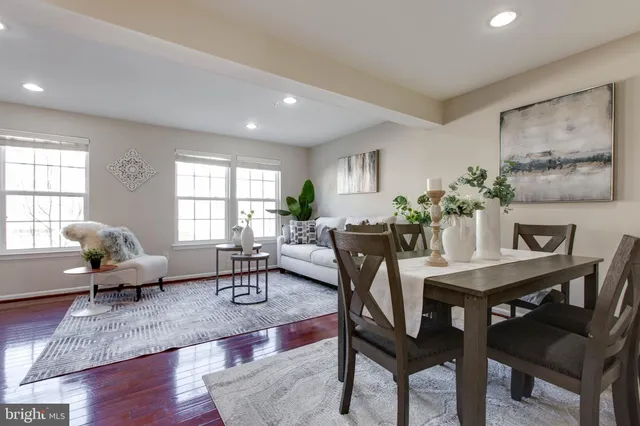 $459,000 | 7217 Maidstone Place, Unit 209, Elkridge, MD 21075