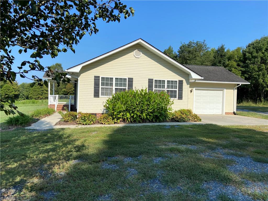 600 Yow Road Seagrove, NC 27341 - Photo 34 of 49 Gallery Image 34