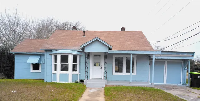 $139,000 | 1200 Avenue A, Bay City, TX 77414