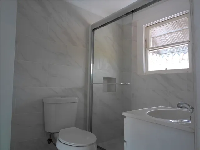 $129,000 | 1200 Avenue A, Bay City, TX 77414