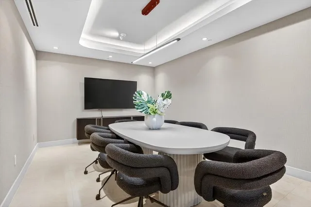 $3,950,000 | 700 Northeast 24th Street, Unit 5202, Miami, FL 33137