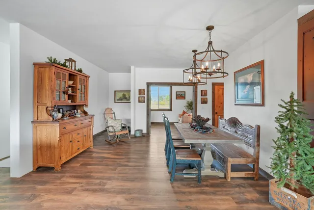 $1,075,000 | 530 Cottonwood Drive, St. Maries, ID 83861