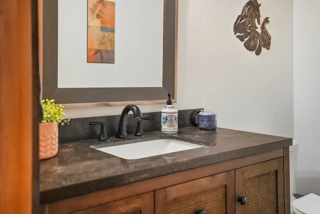 $1,075,000 | 530 Cottonwood Drive, St. Maries, ID 83861