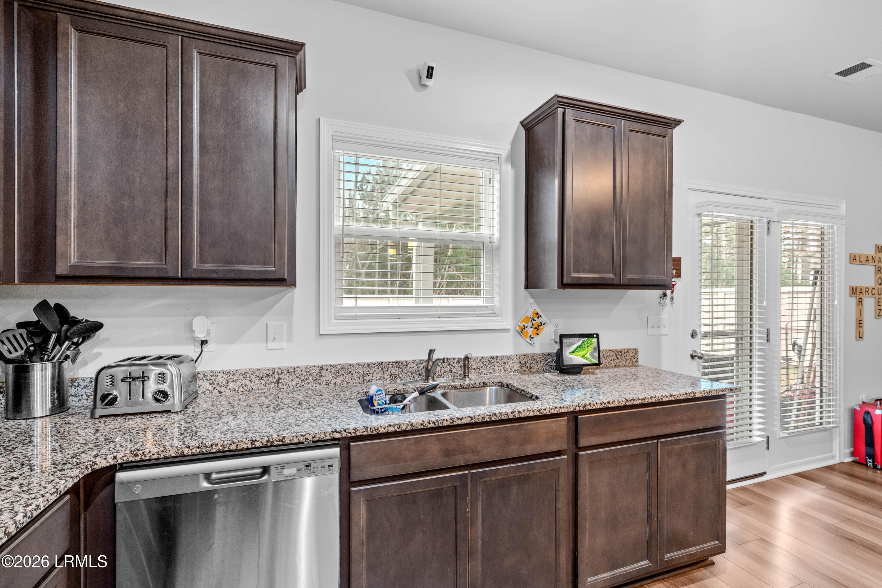 155 Chestnut Street Beaufort, SC 29906 - Photo 16 of 40 155 Chestnut-22