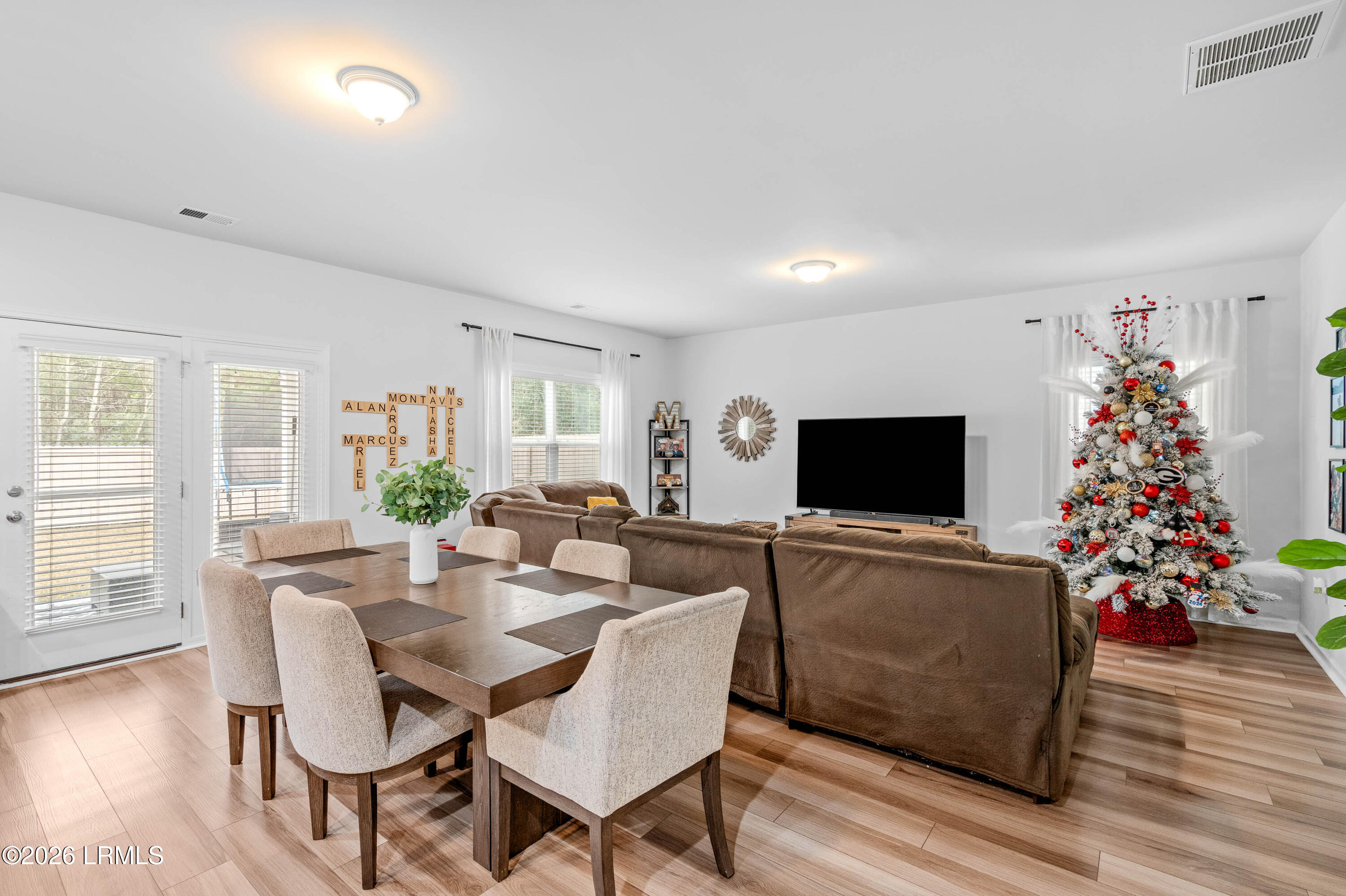 155 Chestnut Street Beaufort, SC 29906 - Photo 8 of 40 155 Chestnut-14