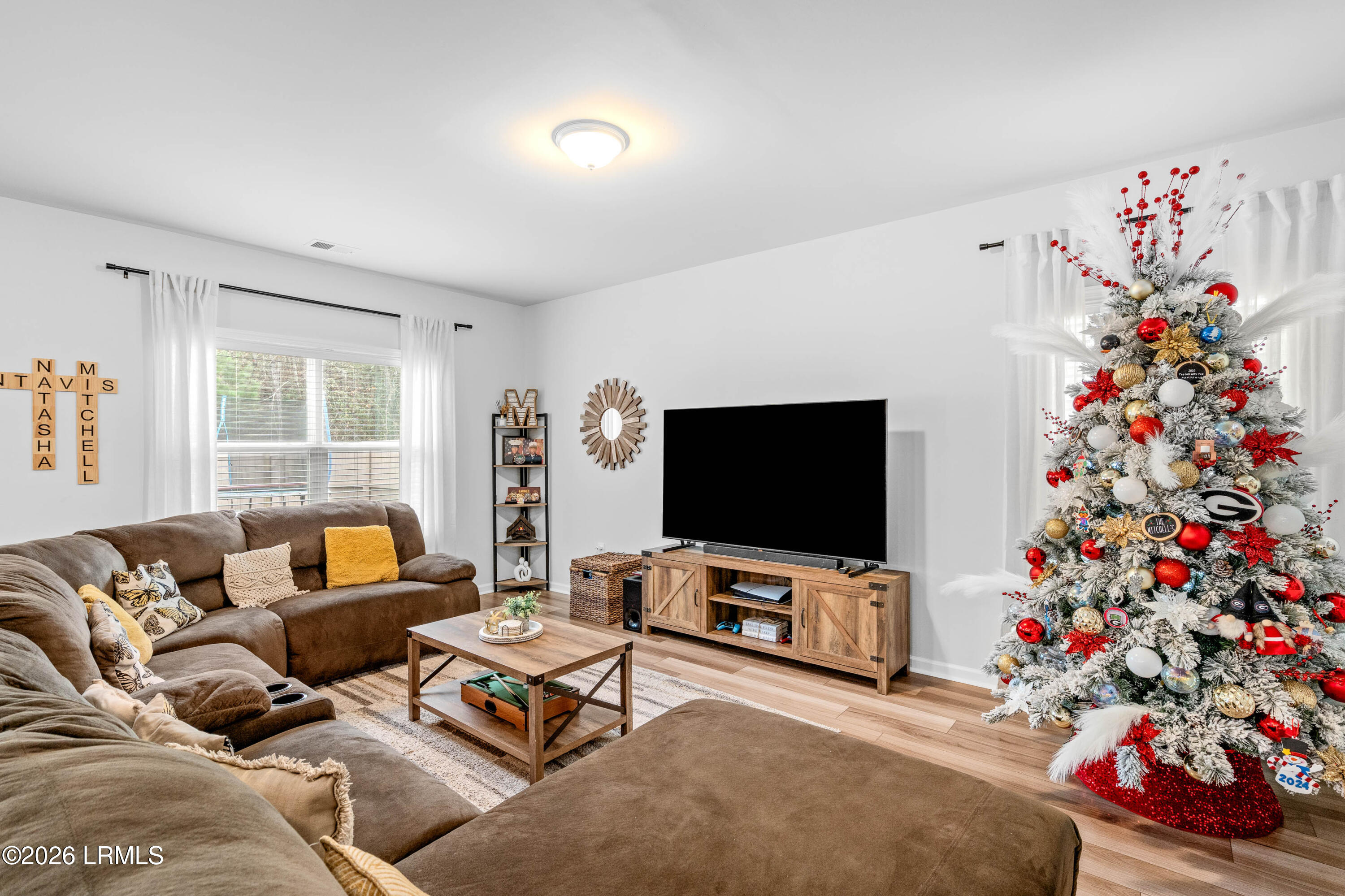 155 Chestnut Street Beaufort, SC 29906 - Photo 9 of 40 155 Chestnut-15