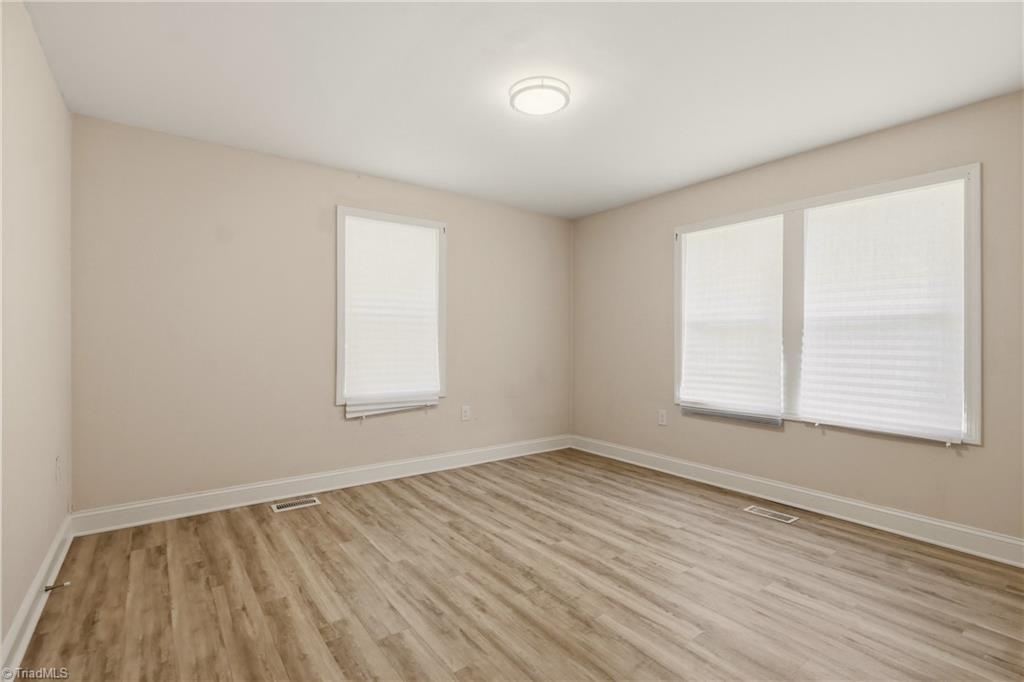 934 Forrest Street High Point, NC 27262 - Photo 18 of 28