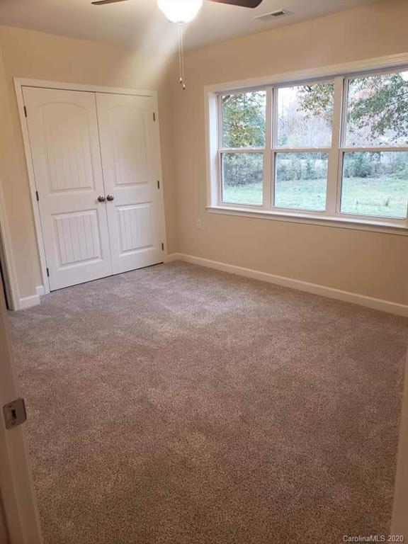219 Cape Hickory Road Long View, NC 28601 - Photo 10 of 24 Gallery Image 10