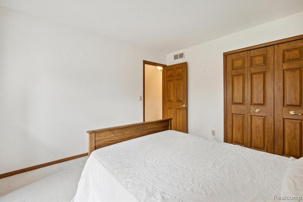 1336 Kings Pointe Road Grand Blanc, MI 48439 - Photo 41 of 62