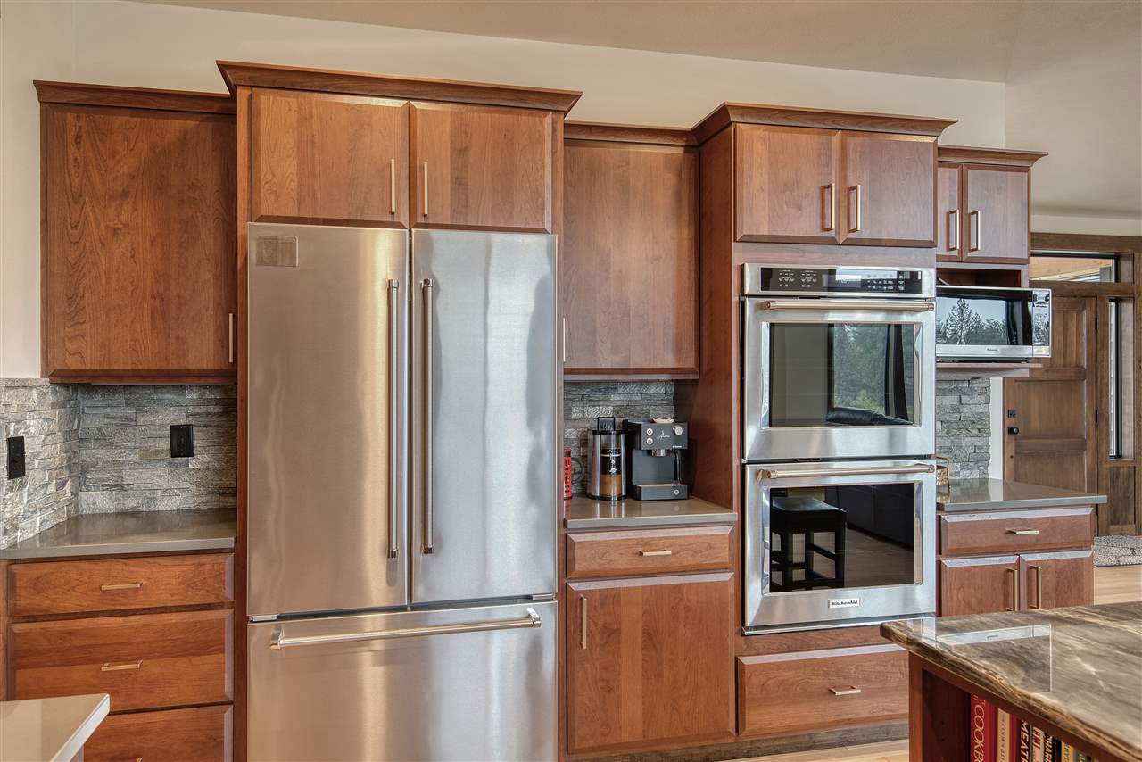 425 East Chattaroy Road Colbert, WA 99005 - Photo 13 of 43 Gallery Image 13