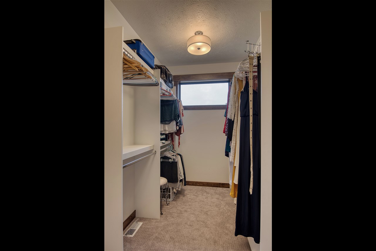 425 East Chattaroy Road Colbert, WA 99005 - Photo 27 of 43 Gallery Image 27