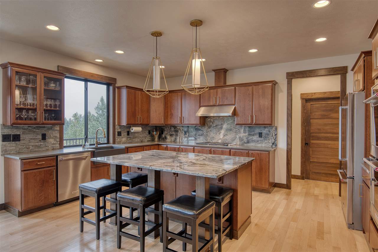 425 East Chattaroy Road Colbert, WA 99005 - Photo 7 of 43 Gallery Image 7