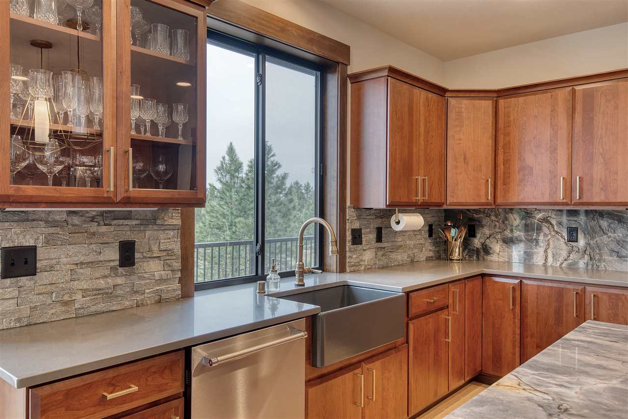 425 East Chattaroy Road Colbert, WA 99005 - Photo 10 of 43 Gallery Image 10