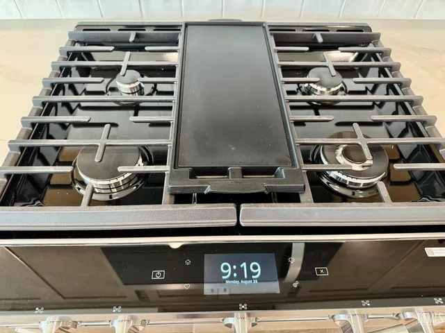 a close view of stove