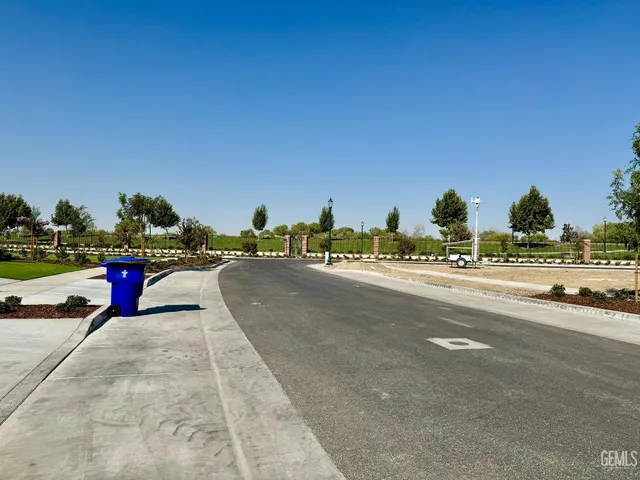 a view of house with yard