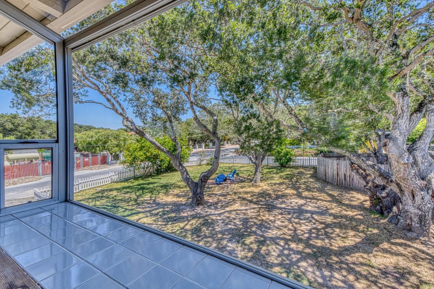 394 Mesa Road Salinas, CA 93908 - Photo 20 of 53 a view of a yard with a tree