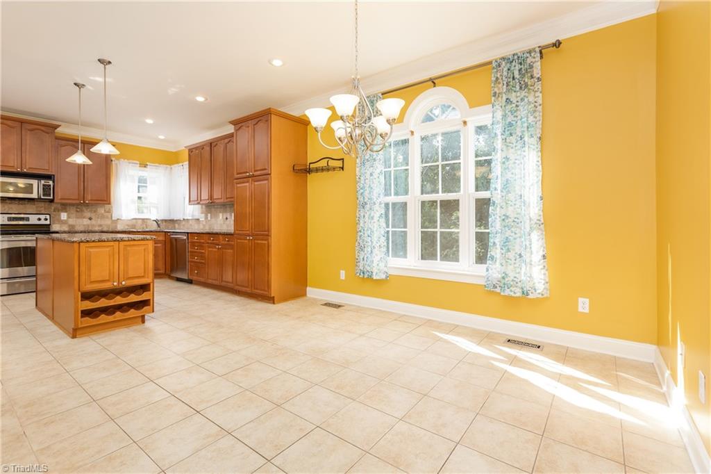 6614 Ridge Run Court Clemmons, NC 27012 - Photo 24 of 43 Gallery Image 24