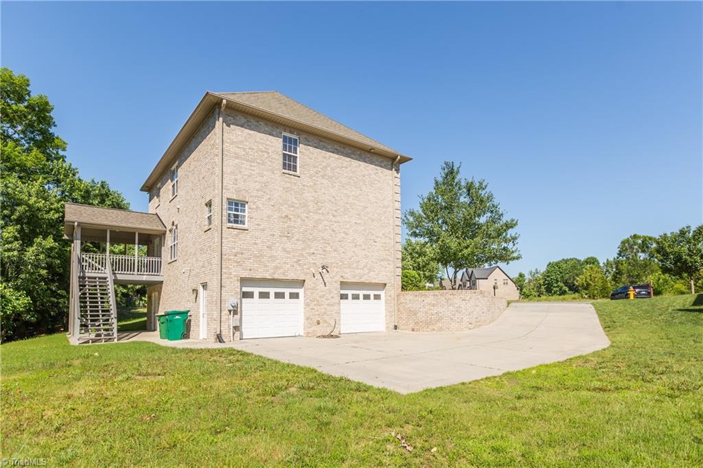 6614 Ridge Run Court Clemmons, NC 27012 - Photo 6 of 43 Gallery Image 6