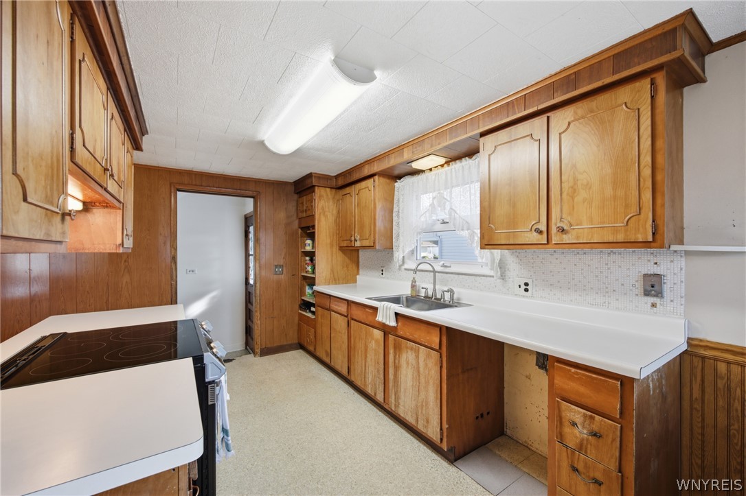 3385 Dickens Road Hamburg, NY 14219 - Photo 16 of 48