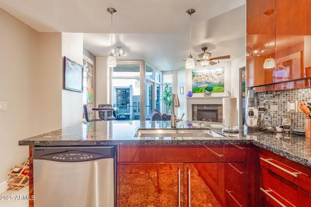 $464,000 | 140 East Rio Salado Parkway, Unit 411, Tempe, AZ 85281