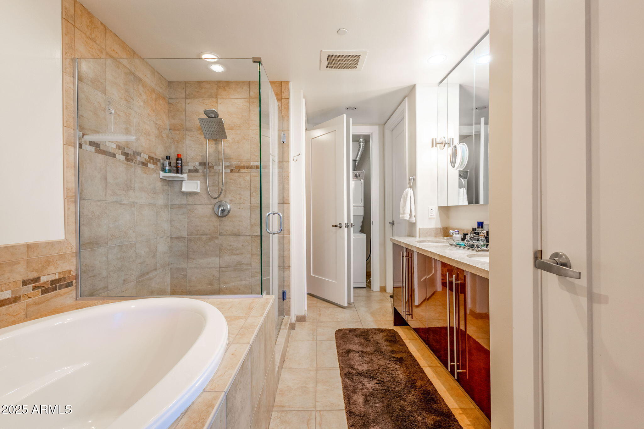 140 East Rio Salado Parkway, Unit 411 Tempe, AZ 85281 - Photo 5 of 19 Primary Bath